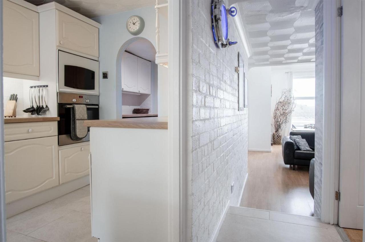 Captains Walk - 4 Bedroom Apartment - Saundersfoot Dış mekan fotoğraf