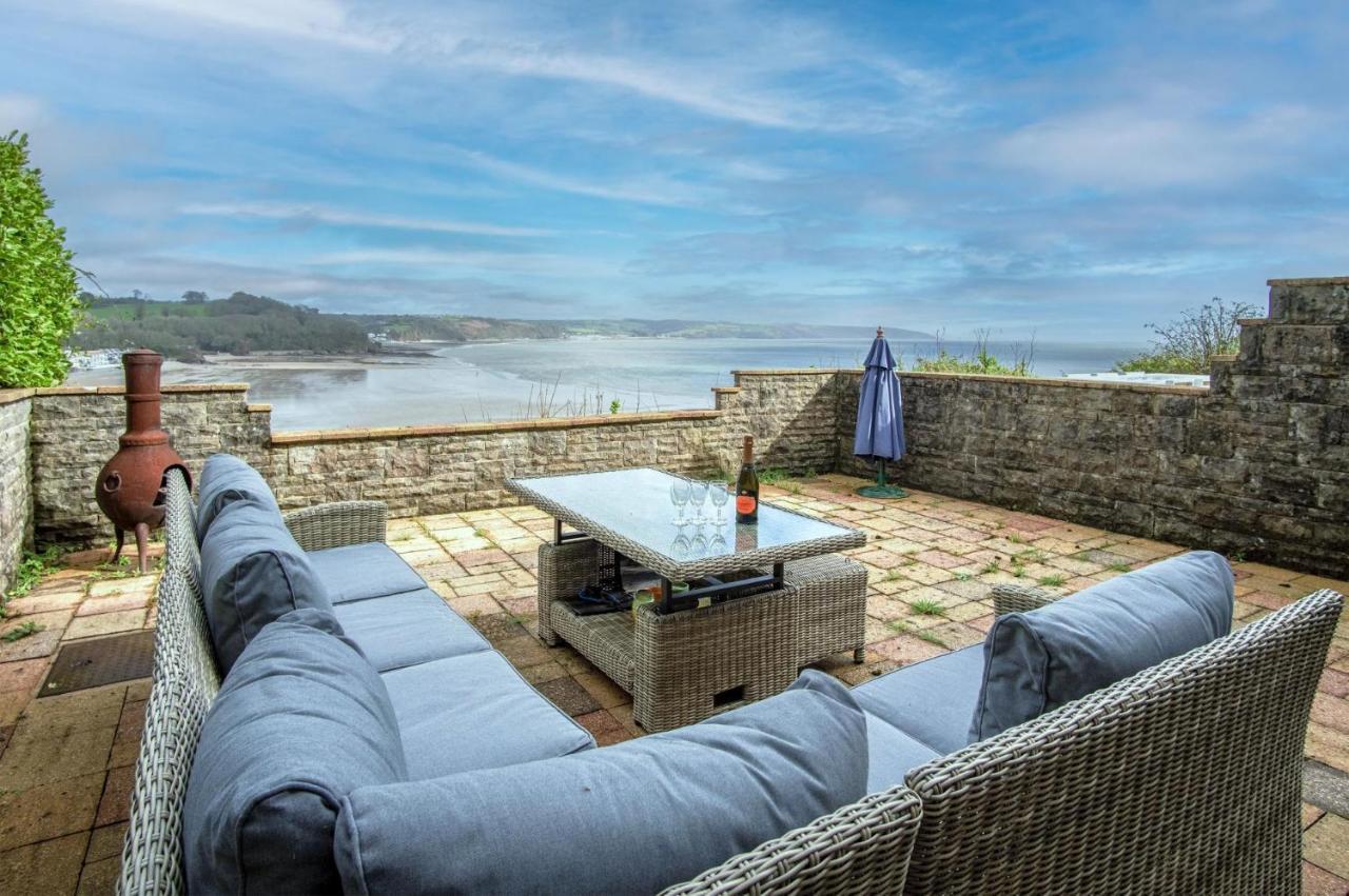 Captains Walk - 4 Bedroom Apartment - Saundersfoot Dış mekan fotoğraf